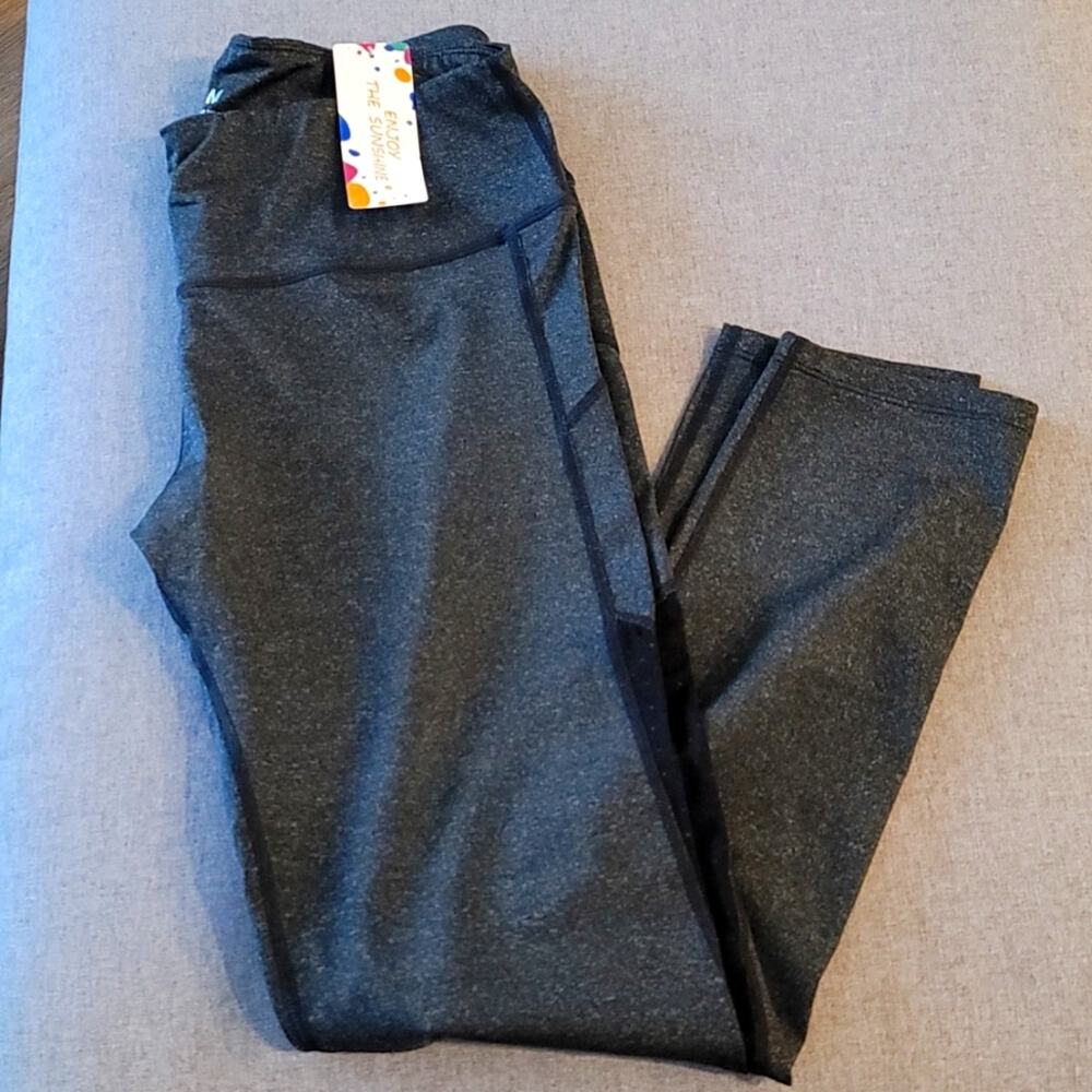 Brandless M Leggings NWT